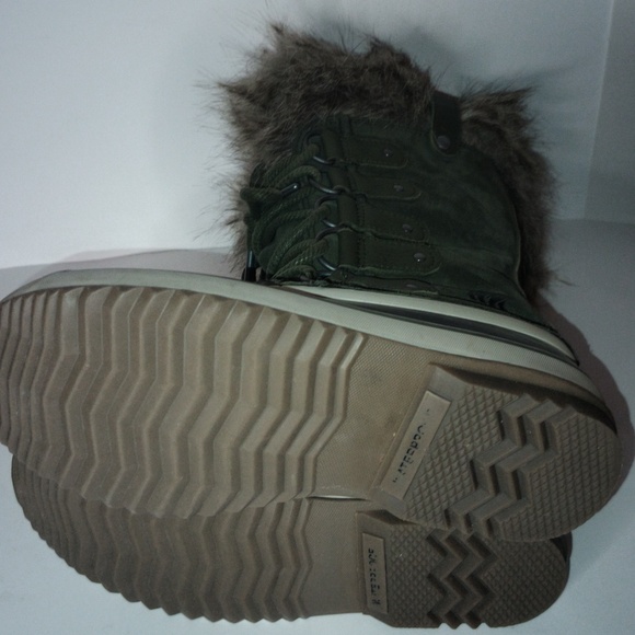 SOREL Waterproof Joan Of Arctic Green Suede Winter Boots - Picture 7 of 9